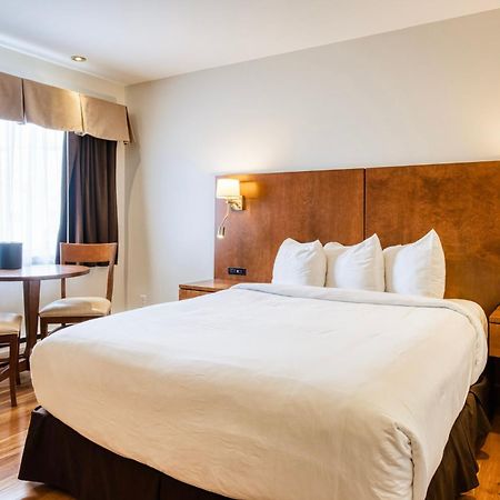 Motel Mistral Rouyn-Norunda Eksteriør bilde