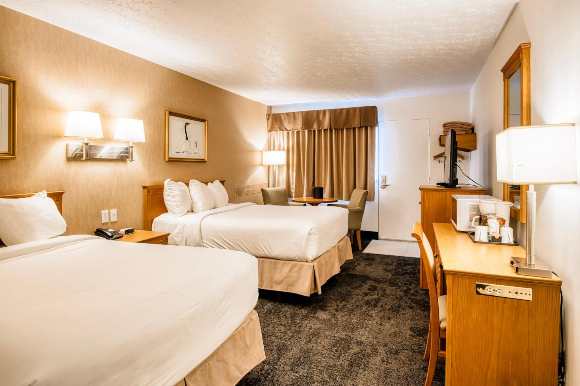 Motel Mistral Rouyn-Norunda Eksteriør bilde